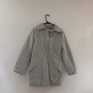 Vintage FDS Quilted Puffer Coat - Light Grey Button-Up Jacket size s